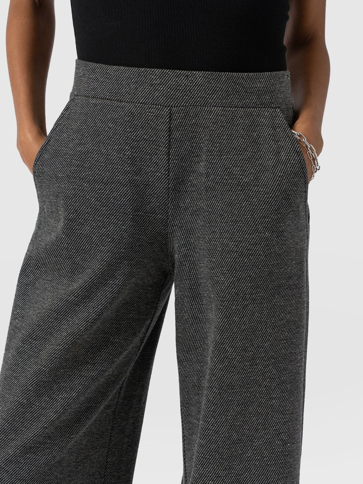 Pantalón de pernera ancha Keller — Sarga gris — vista 5